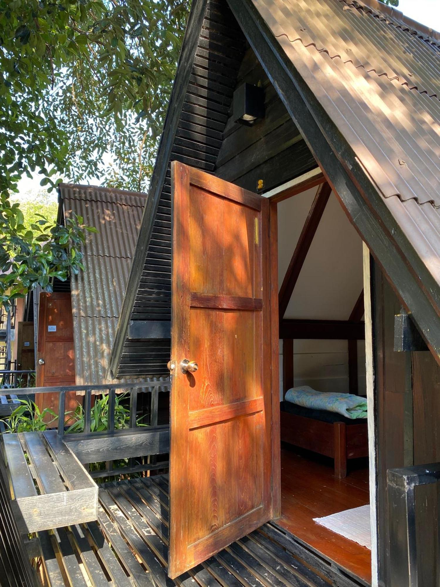 Little Eden Guesthouse Pang Mapha Exterior photo